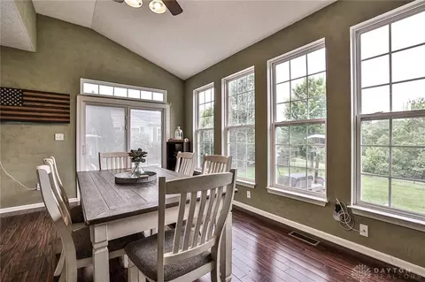 Dining - 45 Keevers Pt, Springboro, OH 45066 photo 2 of 2