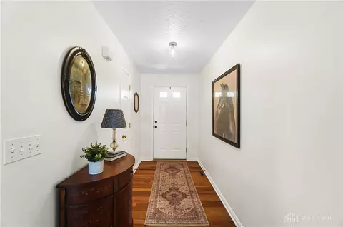 Entry Way - 403 Thomas Pointe Ct, Monroe, OH 45050 photo 1 of 3