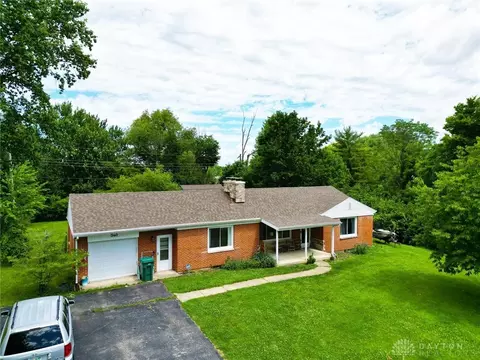 340 Winding Trl, Xenia, OH 45385