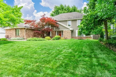 1870 Andrea Cir, Dayton, OH 45432