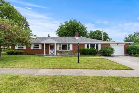 3914 Gardenview Pl, Dayton, OH 45429