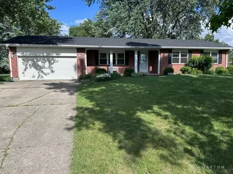 3630 Crestview Ave, Lebanon, OH 45036
