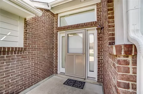 27 Juniper Ct, Springboro, OH 45066 photo 2