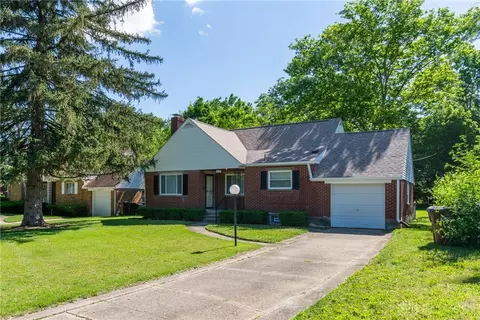 4094 Brenton Dr, Dayton, OH 45416