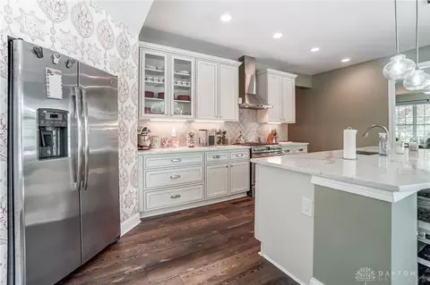 Kitchen - 1 Matthews Ct, Glendale, OH 45246 photo 3 of 11
