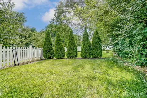 Exterior - 1 Matthews Ct, Glendale, OH 45246 photo 26 of 26