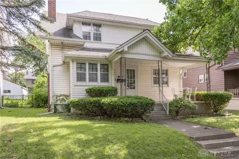 300 Irving Ave, Oakwood, OH 45409
