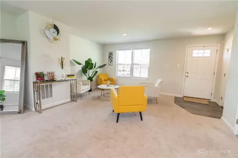 228 Ambassador Dr, Springfield, OH 45505 photo 9