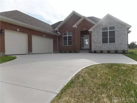 3577 Aniston Ct, Lebanon, OH 45036
