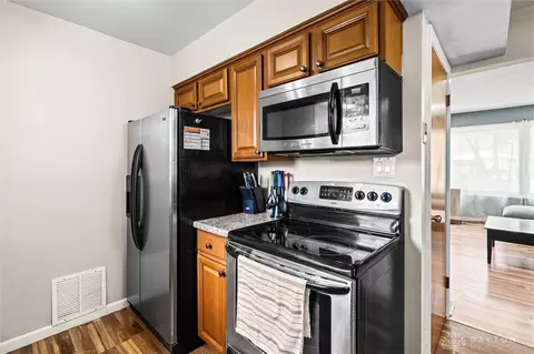 Kitchen - 2724 Wehrly Ave, Kettering, OH 45419 photo 3 of 3