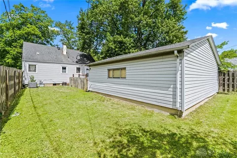 Exterior - 2724 Wehrly Ave, Kettering, OH 45419 photo 6 of 6