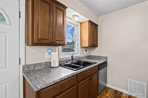 Kitchen - 2724 Wehrly Ave, Kettering, OH 45419 photo 2 of 3