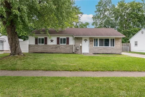4882 Rainier Dr, Dayton, OH 45432