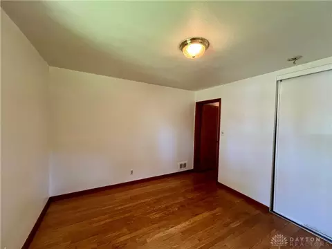 Bedroom - 2729 Oak Park Ave, Kettering, OH 45429 photo 2 of 7