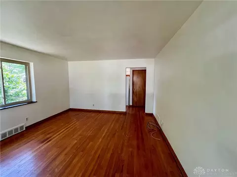 Living - 2729 Oak Park Ave, Kettering, OH 45429 photo 3 of 3