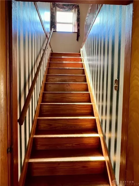Entry Way - 2729 Oak Park Ave, Kettering, OH 45429 photo 1 of 1