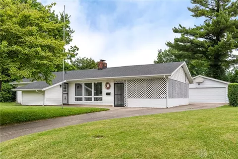 2110 Tanager Rd, Springfield, OH 45505