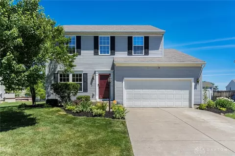 1950 Spring Ridge Dr, Xenia, OH 45385