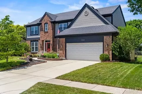 1925 Home Path Ct, Dayton, OH 45459