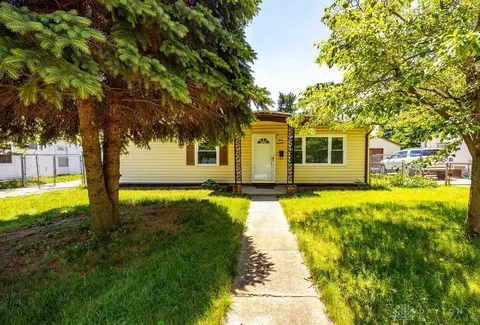 314 Galewood Dr, New Carlisle, OH 45344