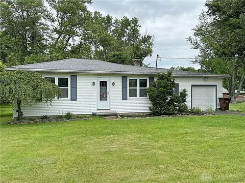 492 Clough Pike, Cincinnati, OH 45244