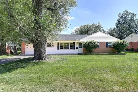 1124 Lincoln Park Blvd, Dayton, OH 45429
