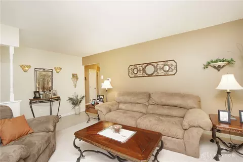 Living - 7364 Hamilton Ave, Maineville, OH 45039 photo 3 of 7