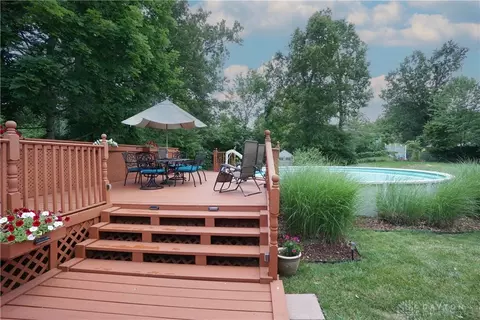 Exterior - 7364 Hamilton Ave, Maineville, OH 45039 photo 11 of 20