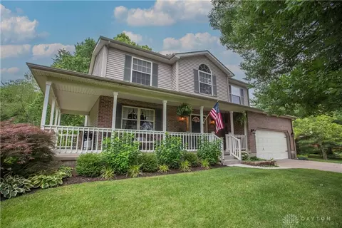 1360 Snider Rd, New Carlisle, OH 45344