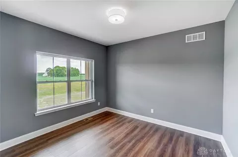 5227 Fowler Rd, Mad River Township, OH 45502 photo 10