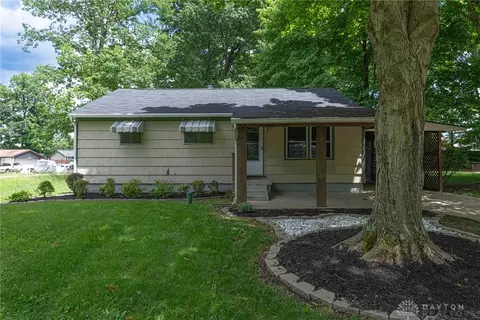1966 E Skyview Dr, Dayton, OH 45432