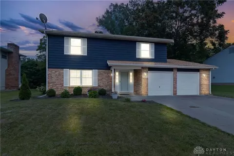 4939 Strathaven Dr, Dayton, OH 45424