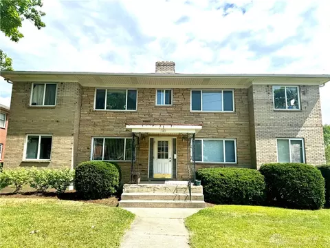 543 E Dorothy Ln, Kettering, OH 45419