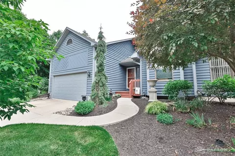 4910 Hickory Holw, Middletown, OH 45042