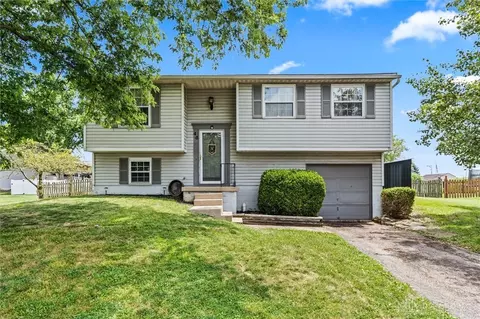 48 Fitzooth Dr, Miamisburg, OH 45342