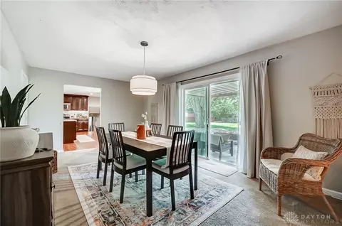 9831 Shawnee Trl, Centerville, OH 45458 photo 16