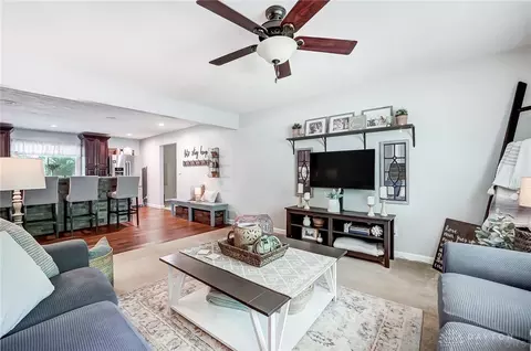 9831 Shawnee Trl, Centerville, OH 45458 photo 6