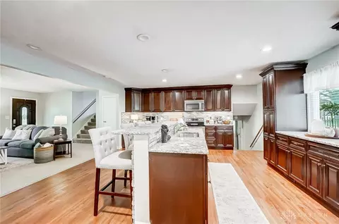 9831 Shawnee Trl, Centerville, OH 45458 photo 9