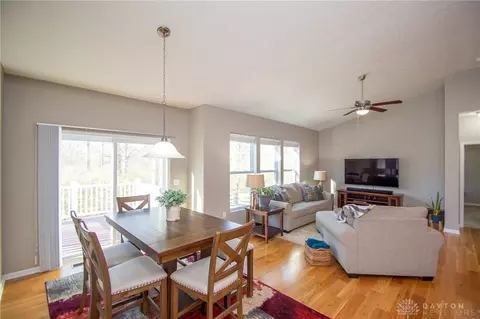 Dining - 597 Hafton Ct, Maineville, OH 45039 photo 2 of 3