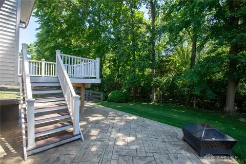 Exterior - 597 Hafton Ct, Maineville, OH 45039 photo 5 of 8