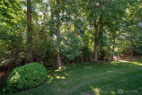 Exterior - 597 Hafton Ct, Maineville, OH 45039 photo 6 of 8