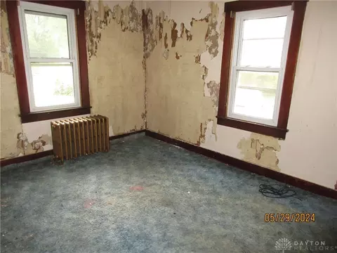 Bedroom - 220 Euclid Ave, Springfield, OH 45505 photo 6 of 6