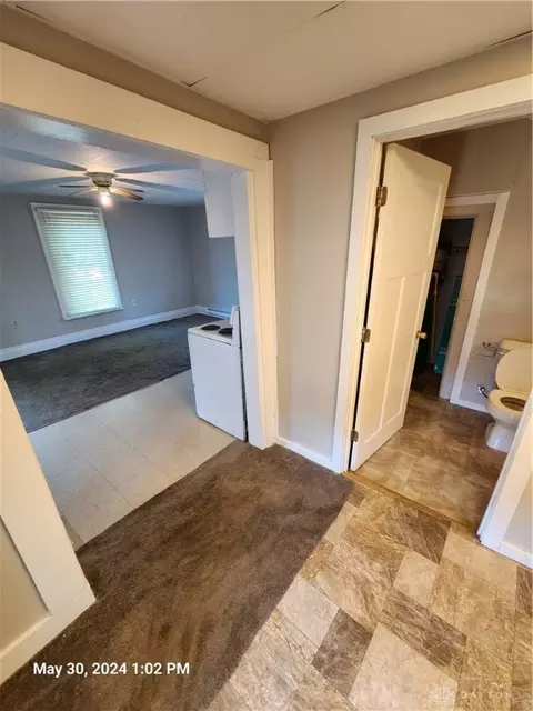 Entry Way - 736 N Main St, Marion, OH 43302 photo 1 of 7