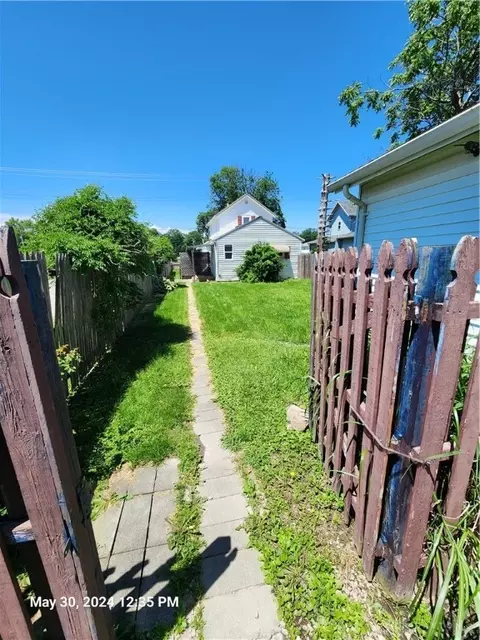 Exterior - 736 N Main St, Marion, OH 43302 photo 16 of 18