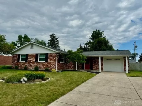 1170 Ortego Dr, Fairborn, OH 45324