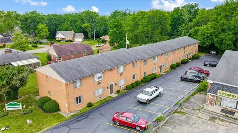 4365 Parkway Dr, Dayton, OH 45416