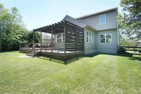 Exterior - 868 Thornton Dr, Morrow, OH 45152 photo 8 of 13