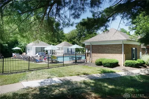 Exterior - 868 Thornton Dr, Morrow, OH 45152 photo 13 of 13