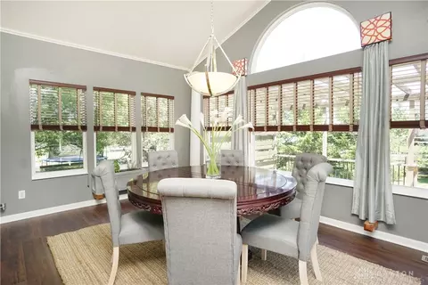 Dining - 868 Thornton Dr, Morrow, OH 45152 photo 2 of 3