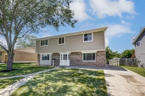3341 Sheffield Rd, Dayton, OH 45449